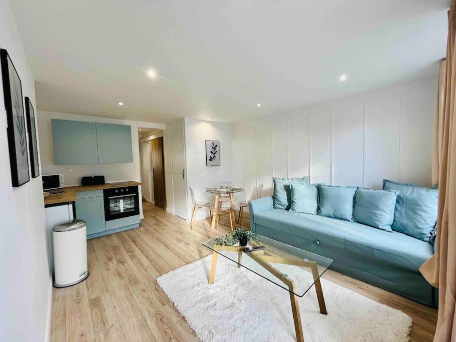 Les Iris Apartment Руан Екстериор снимка